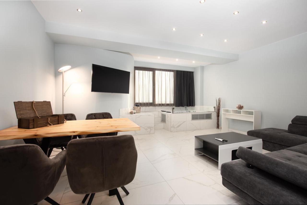Sea & Luxury Apartment